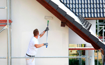 Odnawianie elewacji. Czyszczenie ścian, malowanie elewacji, naprawa tynku