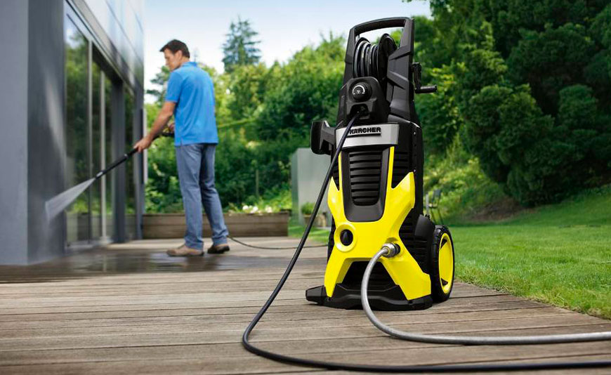 Myjki ciśnieniowe. Co można nimi wyczyścić. Jak dobrać akcesoria i środki czyszczące